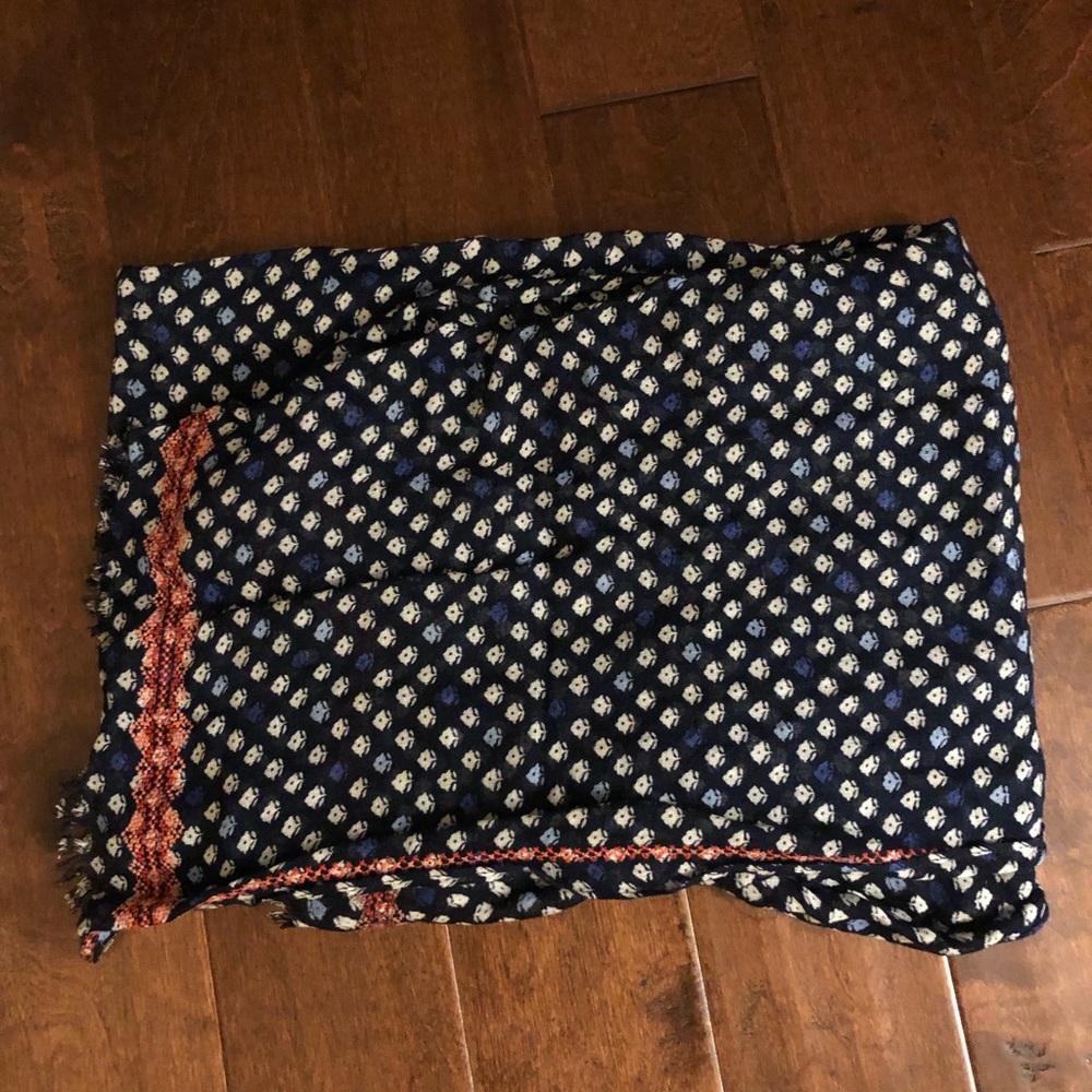 Madewell dark blue blanket scarf